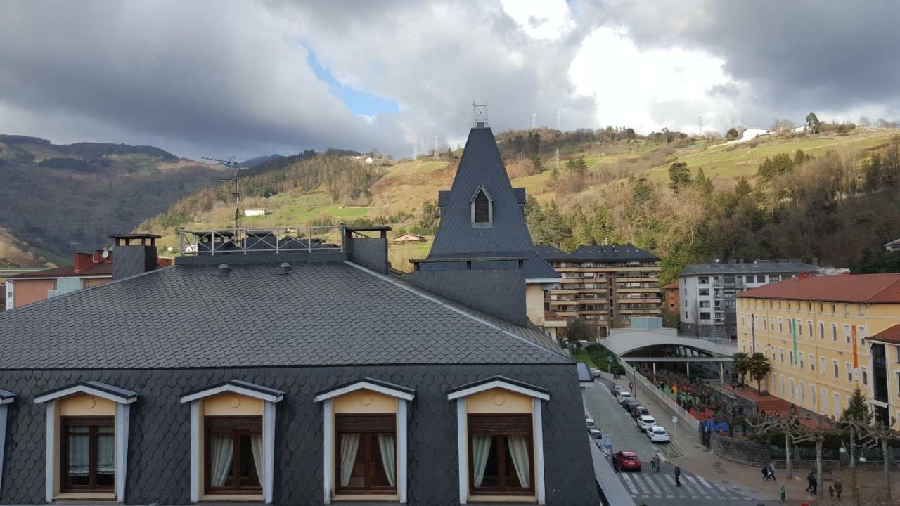 Hotel Oria Tolosa  Exterior photo